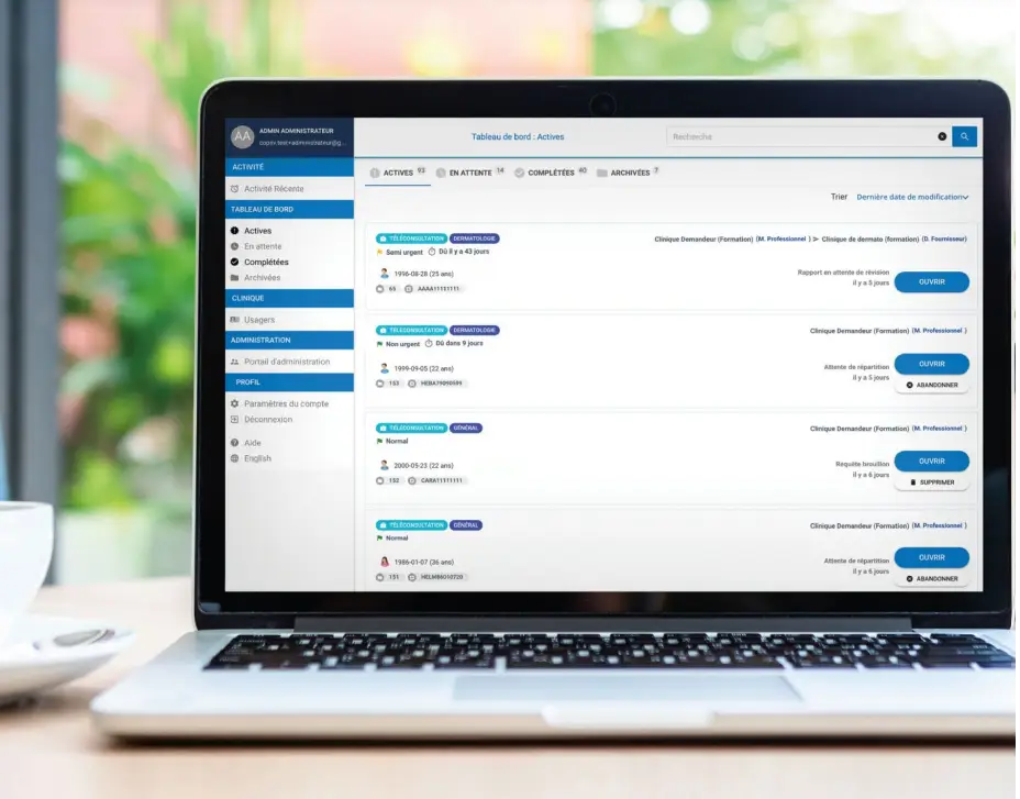 Ordinateur avec l’interface de la PSV à l’écran